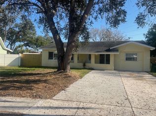 8969 109th Ter, Seminole, FL 33777