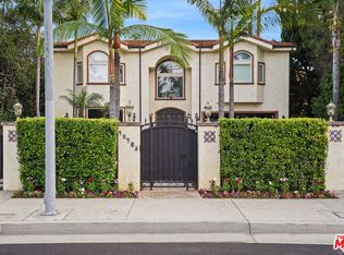 13164 Magnolia Blvd, Sherman Oaks, CA 91423