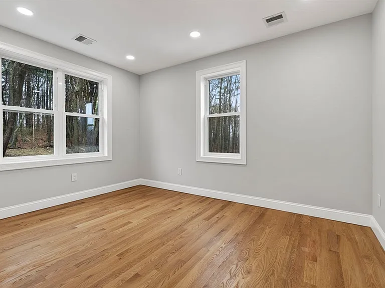72 Westborough Rd #1 — Photo 23