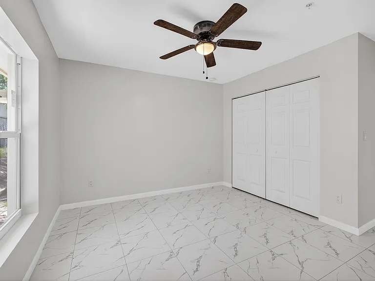 3255 Avenue J — Photo 32