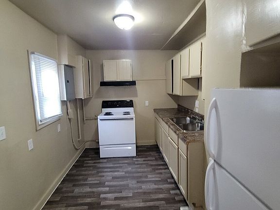 4th image of 3112 N Tacoma Ave