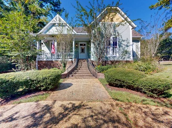 1852 E Roy Parker Rd, Ozark, AL 36360