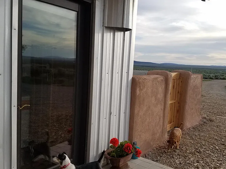 10 Bad Dog Rd — Photo 3