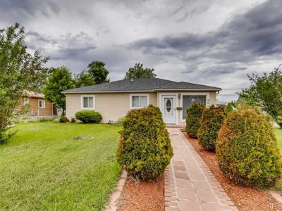 900 Vaughn St, Aurora, CO, 80011