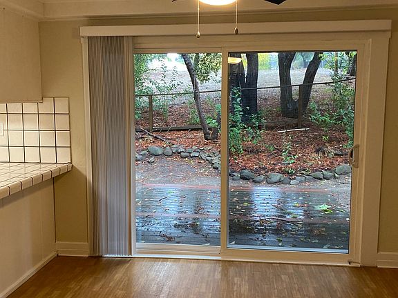 3rd image of 13845 Saratoga Ave APT 4