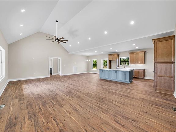 3rd image of 139 Brinkley Rd Lot 10
