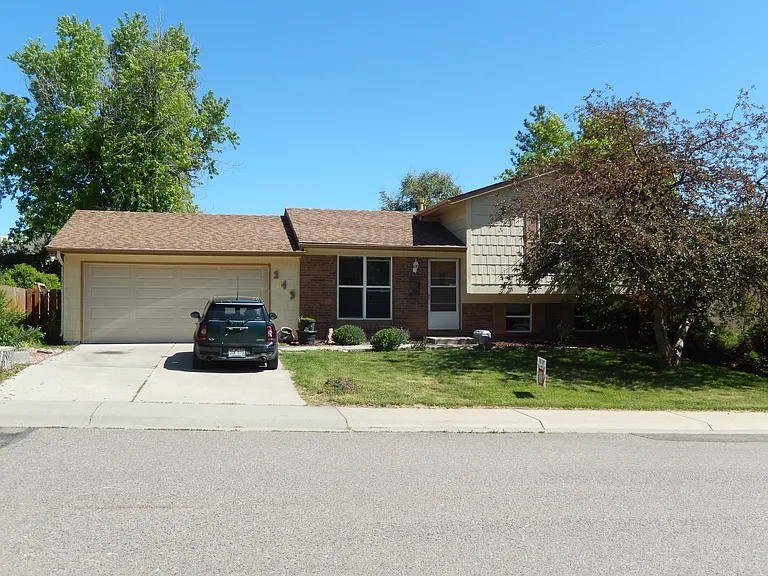 243 Vulcan St — Photo 1