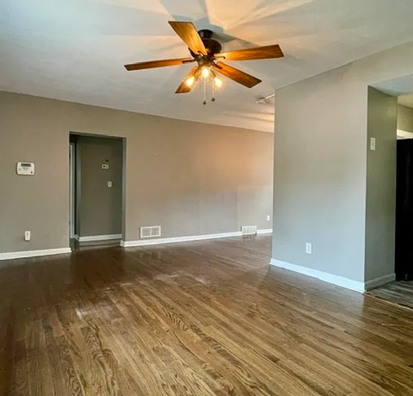 6066 Charles St — Photo 3