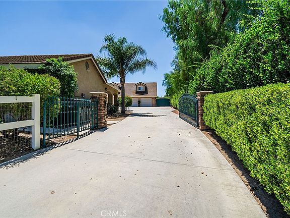 4th image of 17945 Copper Queen Ln