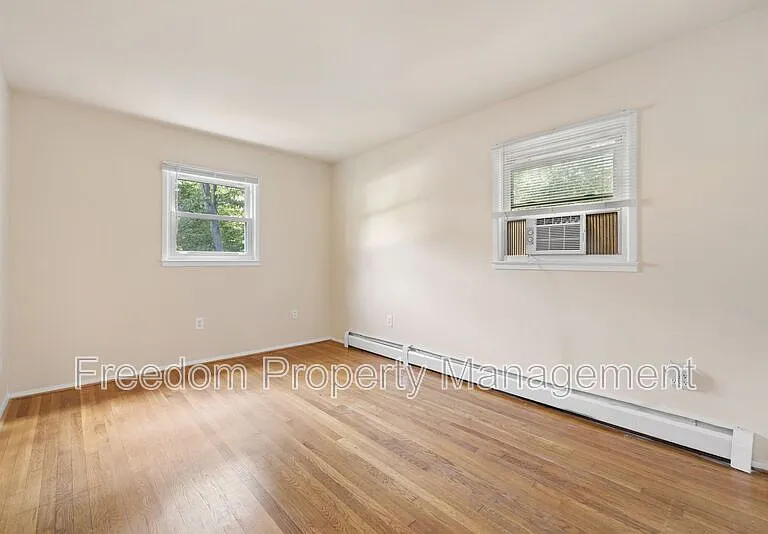 14309 Fairmont Ct — Photo 7