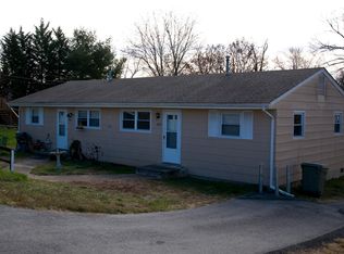 1912 Willis St #1912, Salem, VA 24153