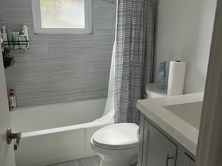 2470A Chamonix Ln #H1 — Photo 3