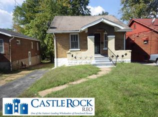 1343 Woodruff Ave, Saint Louis, MO 63133