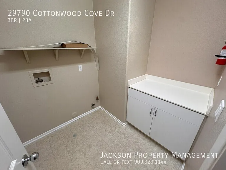 29790 Cottonwood Cove Dr — Photo 15