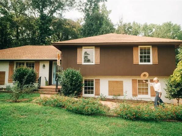514 Cedarbrook Dr, Auburn, AL 36830