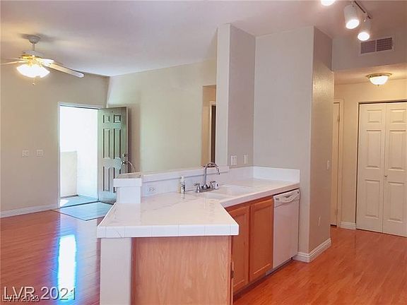 4th image of 8501 W University Ave Unit 2001