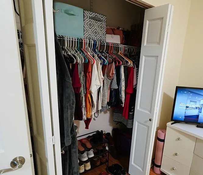 2845 N Southport Ave #2F — Photo 15