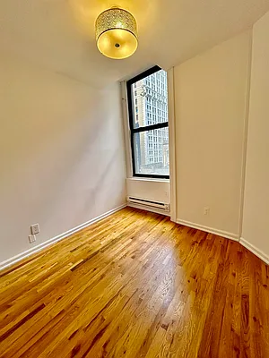 Rented by City Connections Realty | media 9