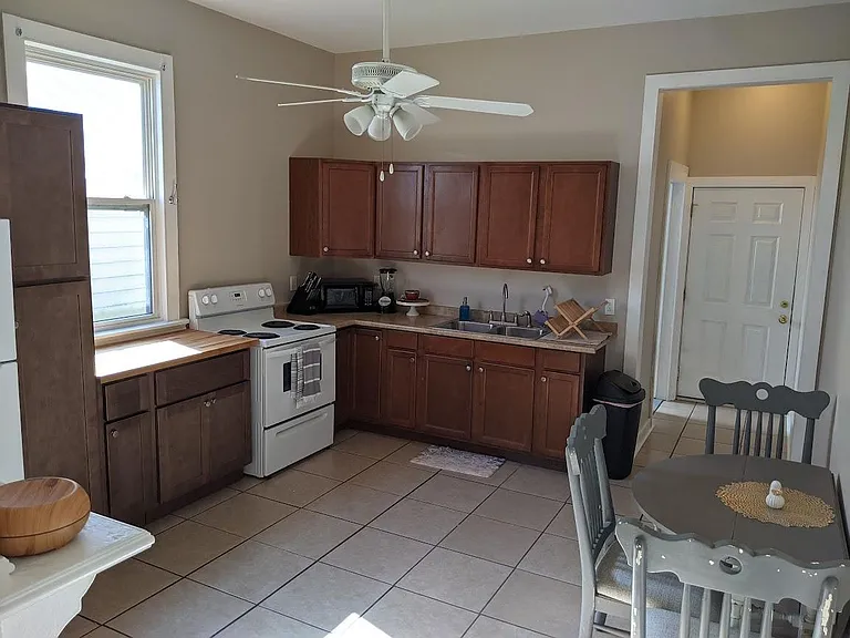 2810 Dabadie St #A — Photo 7