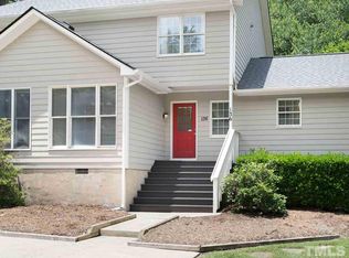 136 Mallard Ct, Chapel Hill, NC 27517