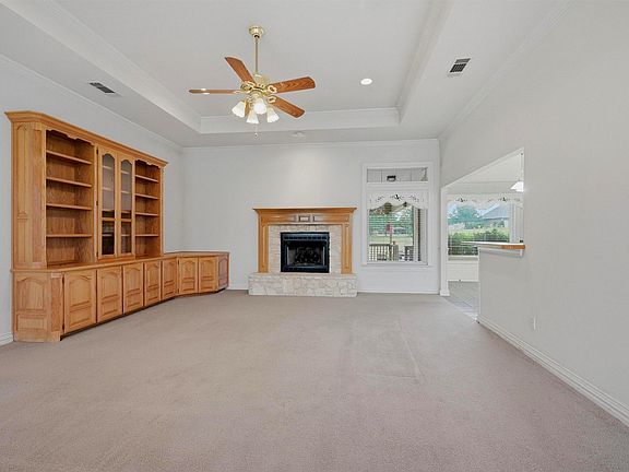 4th image of 1005 Catalina Dr