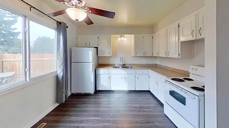 Hinton Apartment for rent - 2 Bedrooms in Hinton