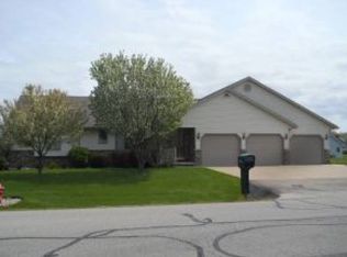 N214 Main St, Appleton, WI 54915
