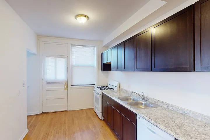 5237-5245 S. Kenwood Avenue — Photo 78