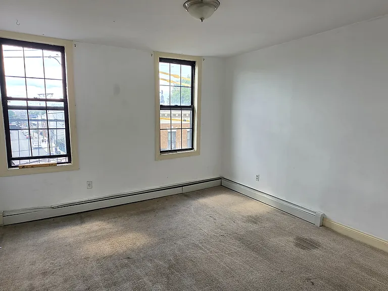 14-17 College Point Blvd #3L — Photo 5