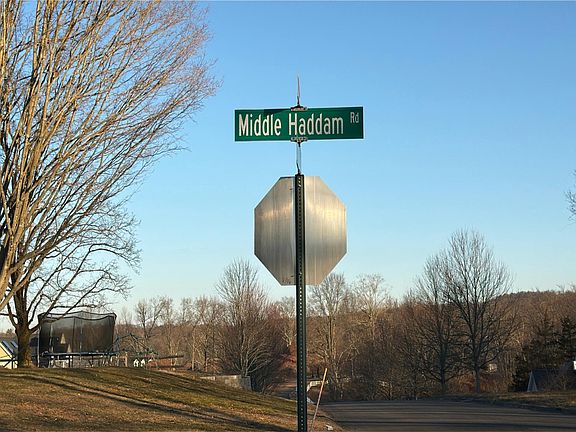 5th image of 75 Middle Haddam Rd