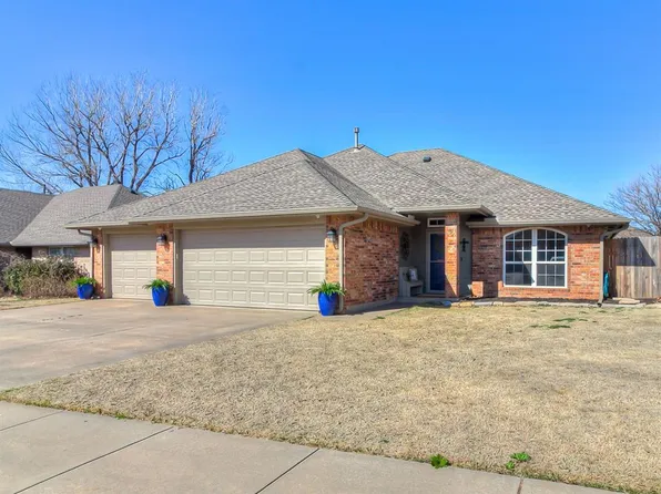 11105 NW 103rd St, Yukon, OK 73099