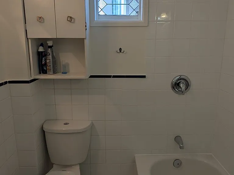 91 Edwin Ave #2 — Photo 21