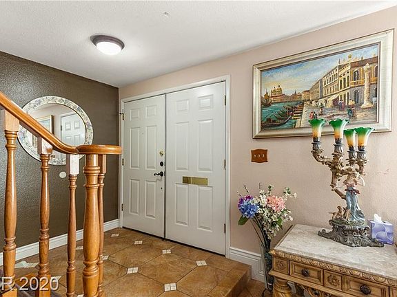 5th image of 3388 Kensbrook St
