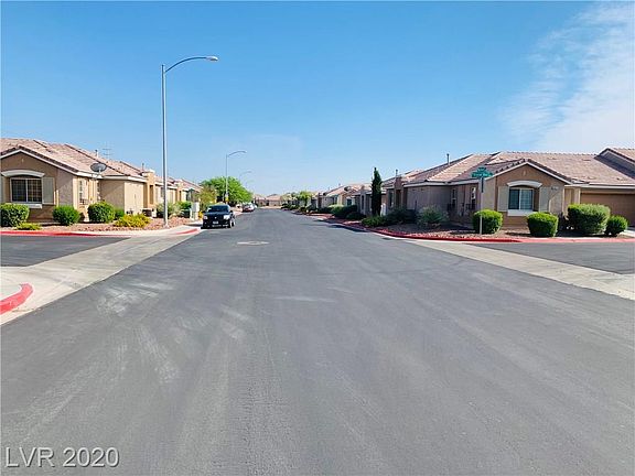 4th image of 4825 Violet Bay Ct