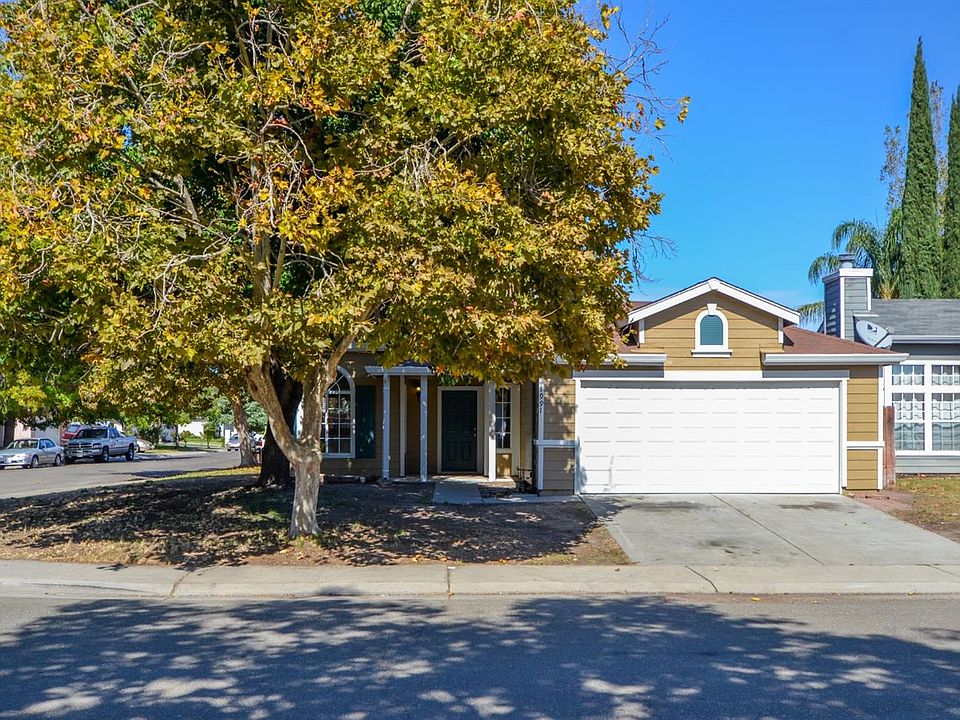 2nd image of 1991 Ridgemark Ln