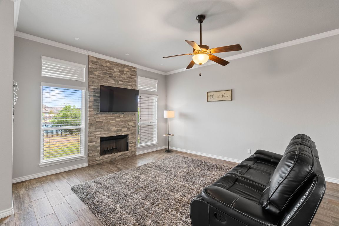 next background image