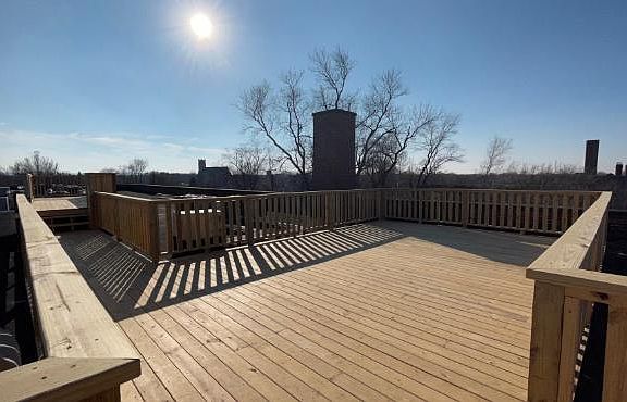 3rd image of 401-2905 Franklin Ave #401
