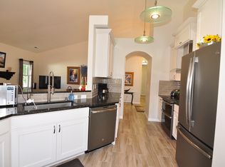 1548 Desert Springs Ave, Richland, WA