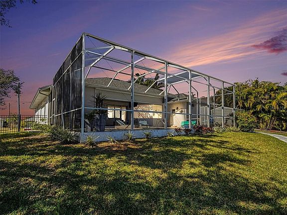 2nd image of 4256 BEACH VIEW COURT