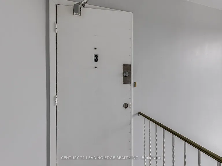 796 Midland Ave #1 — Photo 3