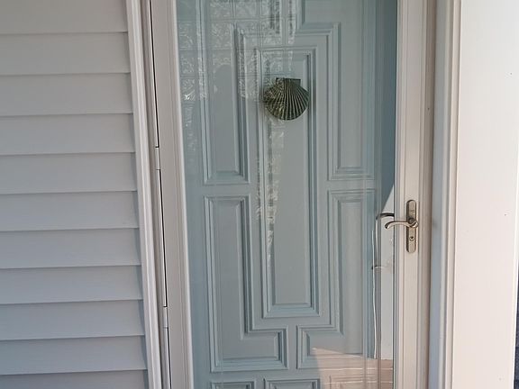 Front door entry