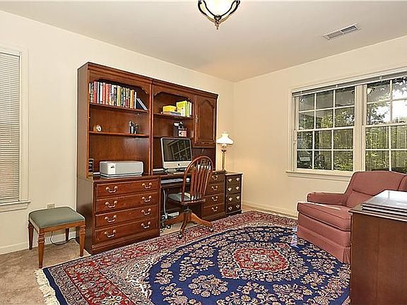 3rd image of 1610 Aerie Ln