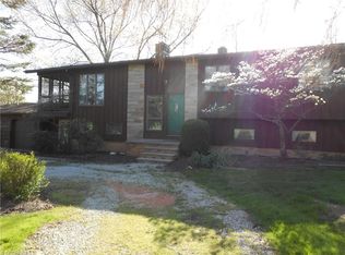 8666 Brandywine Rd, Northfield, OH 44067