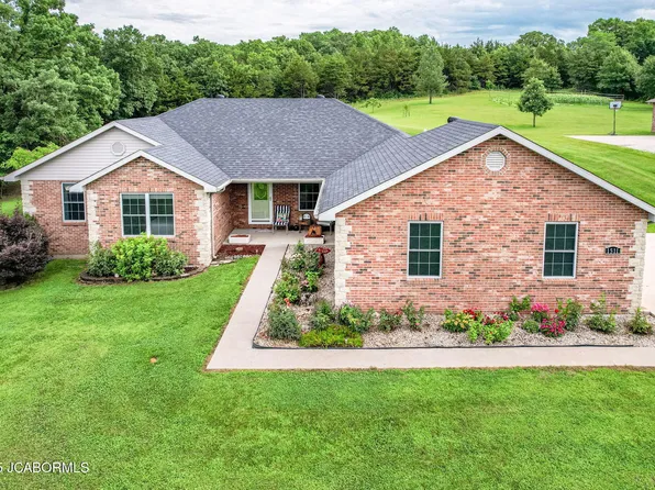 1511 Holzem Ln, Jefferson City, MO 65109