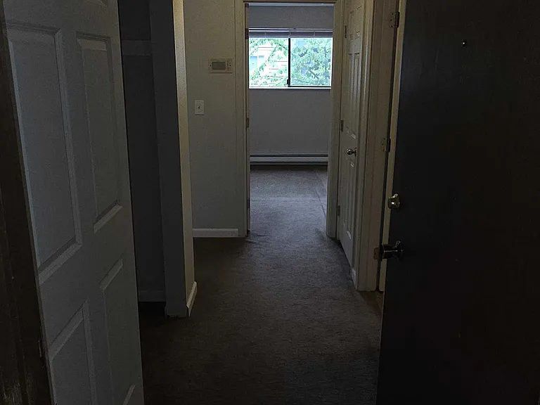 3635 Francis Ave N #4 — Photo 3
