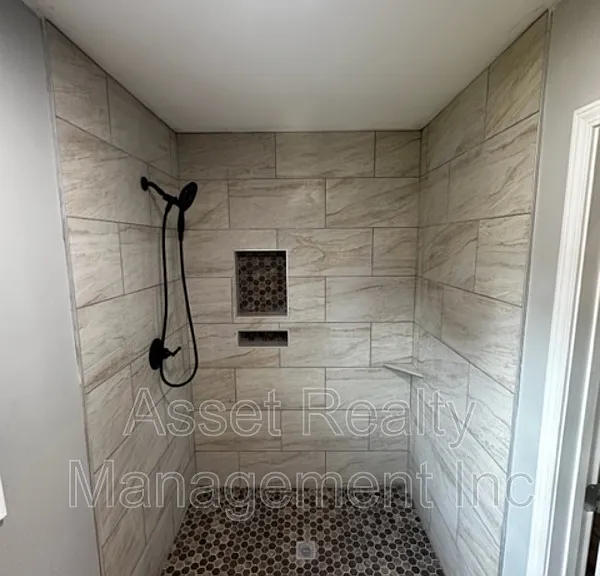 2208 Sanderson Rd — Photo 12