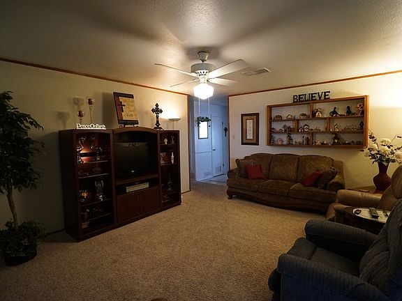 4th image of 3316 W Dengar Ave