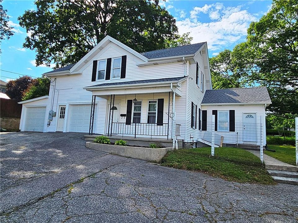 1st image of 168 Spring St