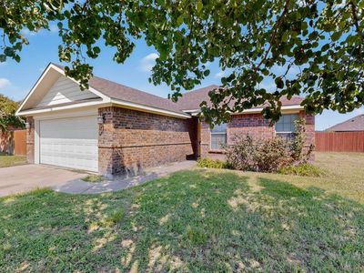 710 Sharon Ln, Whitewright, TX, 75491