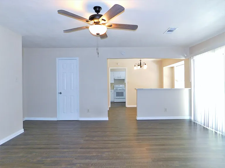3812 Yellowstone Pl — Photo 5